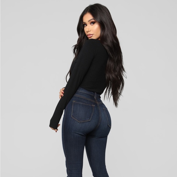 Janet Ribbed Button Bodysuit - Picture 2 of 6